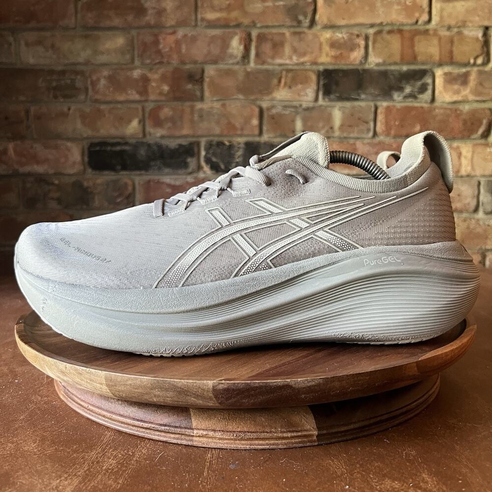 Asics GEL Nimbus 27 Grey Mens Running Shoes Size 11.5 Max Cushion Sneakers